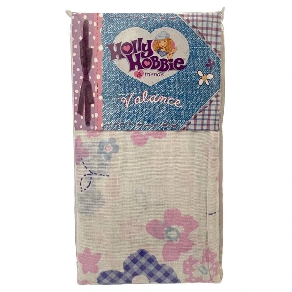 Holly Hobbie and Friends pretty patches valance new